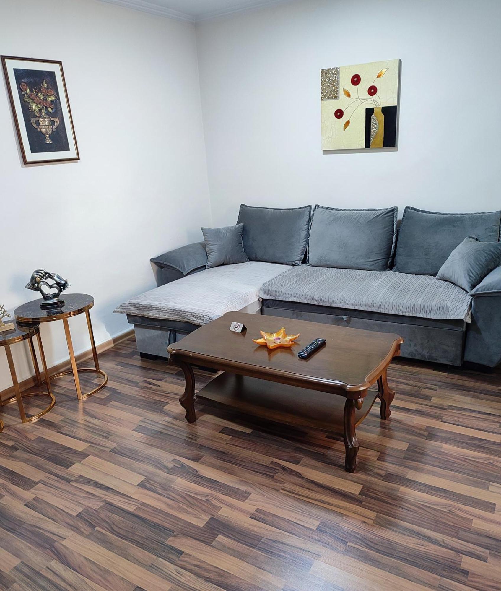 Lb Apartments Tirana Bagian luar foto